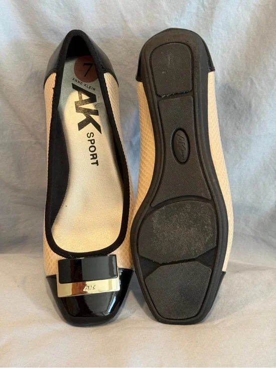 Anne Klein Two-Tone Black and Cream Patent Trim Ballet Flats - Picture 2 of 4